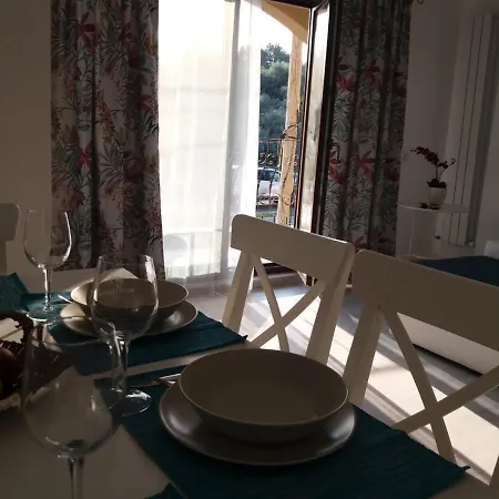 Elmar Luxury Apartment *