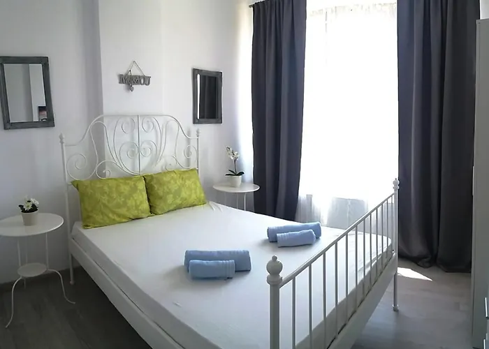 Elmar Luxury Apartment